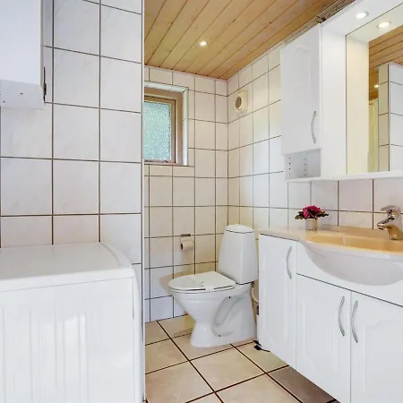 Nila - 750m From The Sea By Interhome Molby