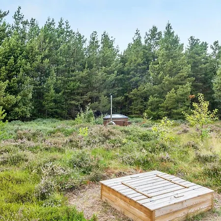 Nila - 750m From The Sea By Interhome *