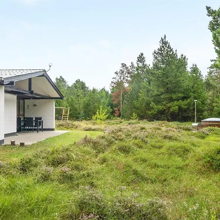 Nyaraló Nila - 750m From The Sea By Interhome